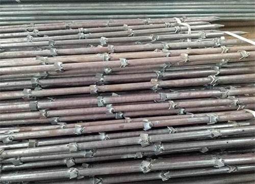 巴东隧道钢花管